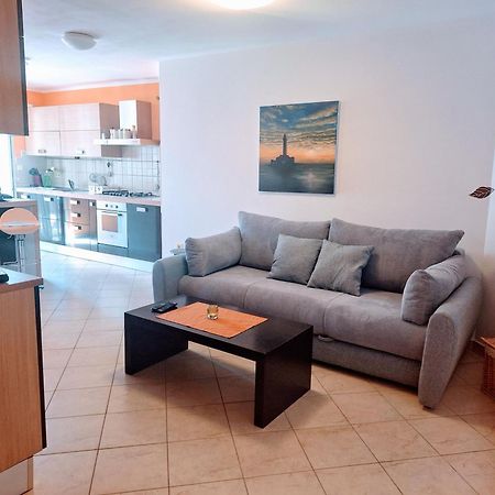 Apartma Andrea Medulin Buitenkant foto