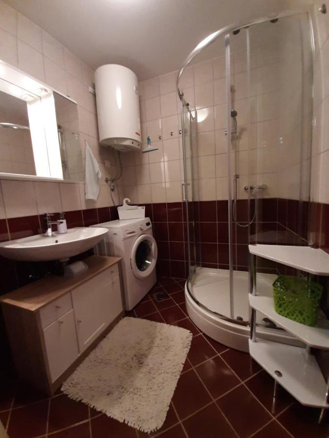 Apartma Andrea Medulin Buitenkant foto