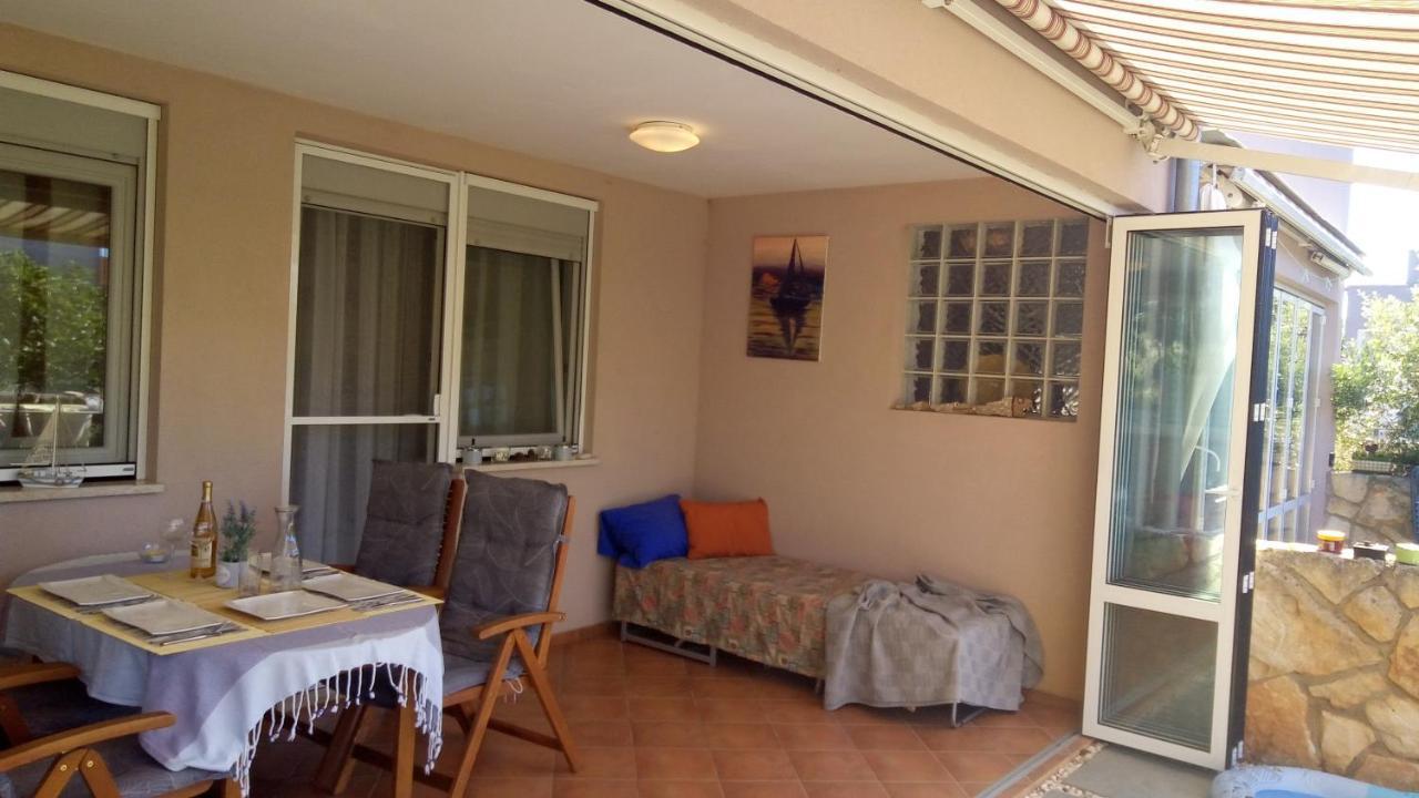 Apartma Andrea Medulin Buitenkant foto